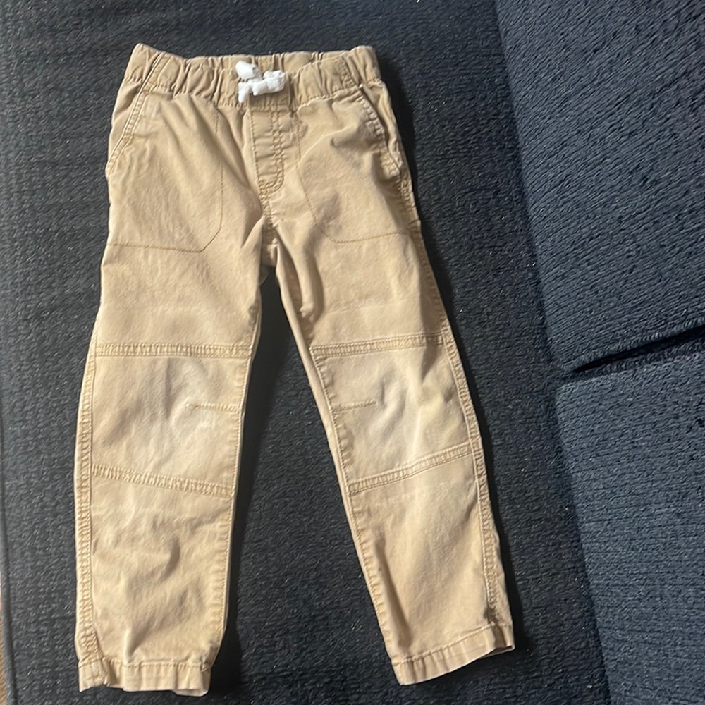 Cat & Jack size 4 pants. Definitely worn and used. See pictures.